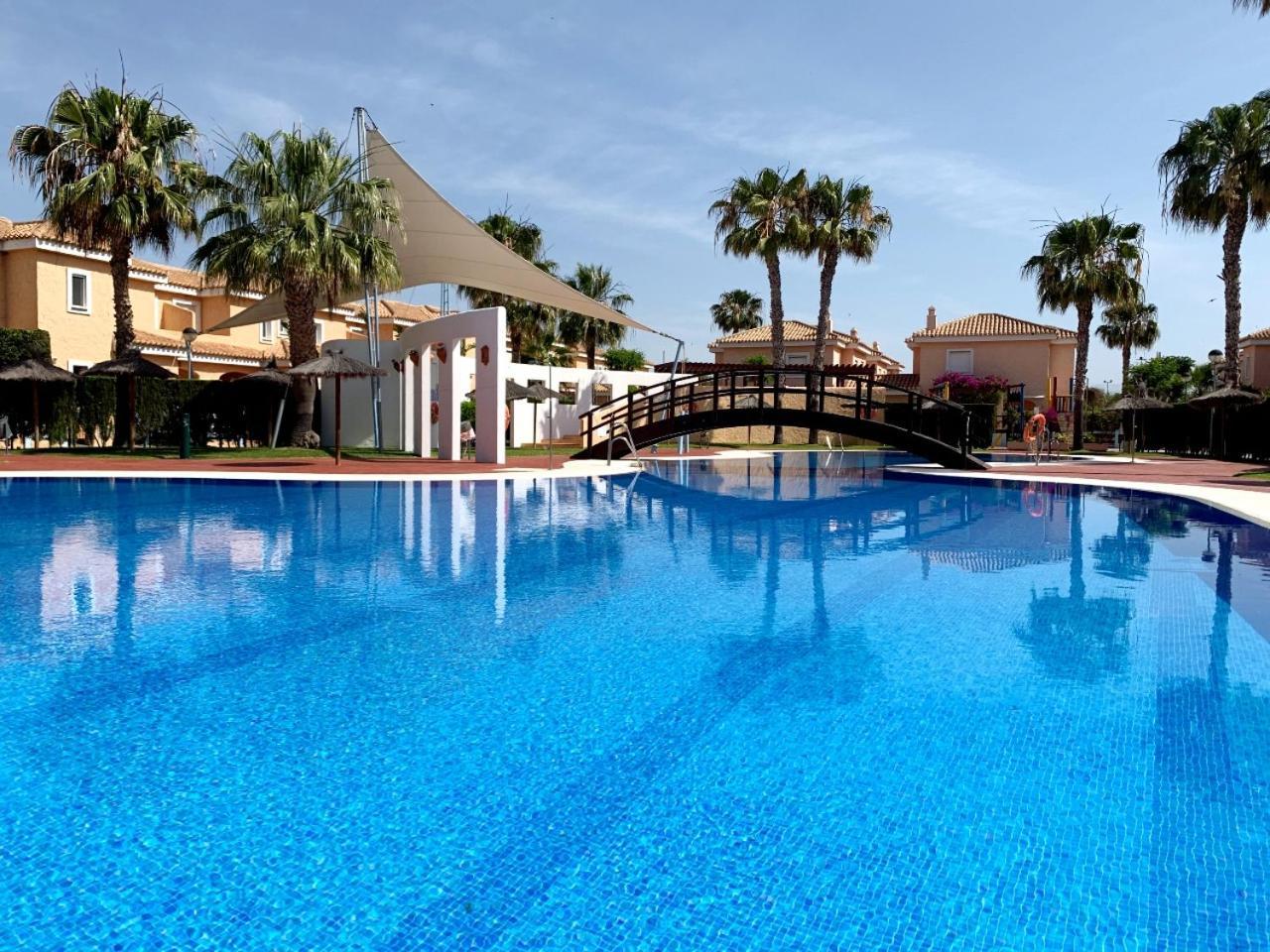 Bahari Marinas - Tu Duplex Con Jardin Privado! Apartment Vera Exterior photo